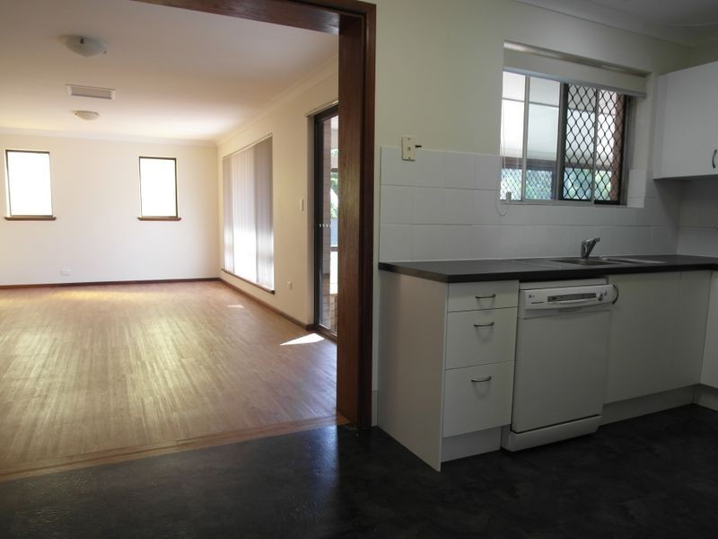 131 Eudoria Street, Gosnells WA 6110