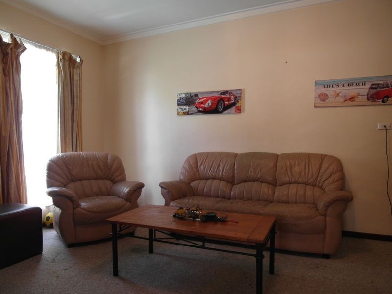 44 Griffith Way, Thornlie WA 6108