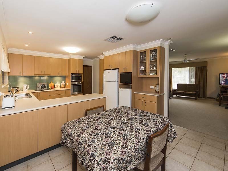 99 Blanche Street, Gosnells WA 6110