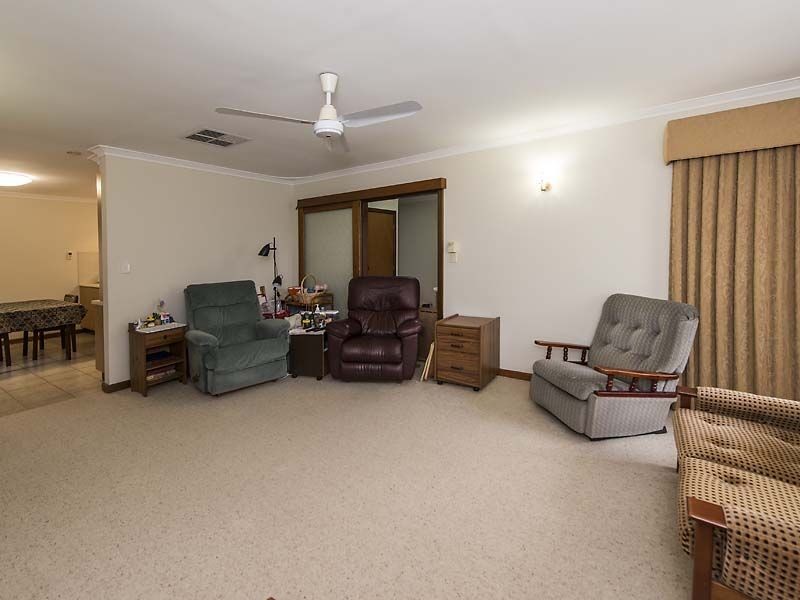 99 Blanche Street, Gosnells WA 6110