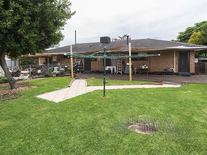 99 Blanche Street, Gosnells WA 6110