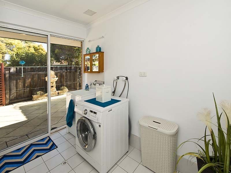 8/2 Glennis Close, Gosnells WA 6110