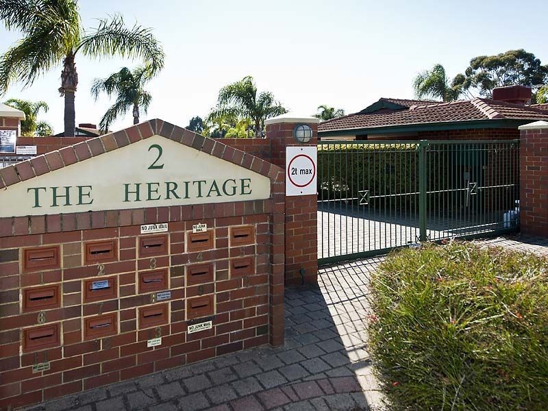 8/2 Glennis Close, Gosnells WA 6110