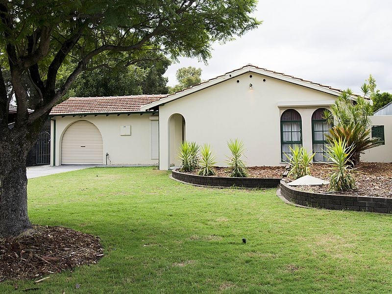 36 Holling Street, Maddington WA 6109