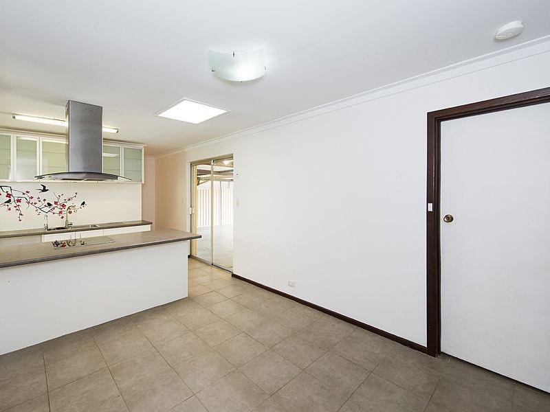 36 Holling Street, Maddington WA 6109