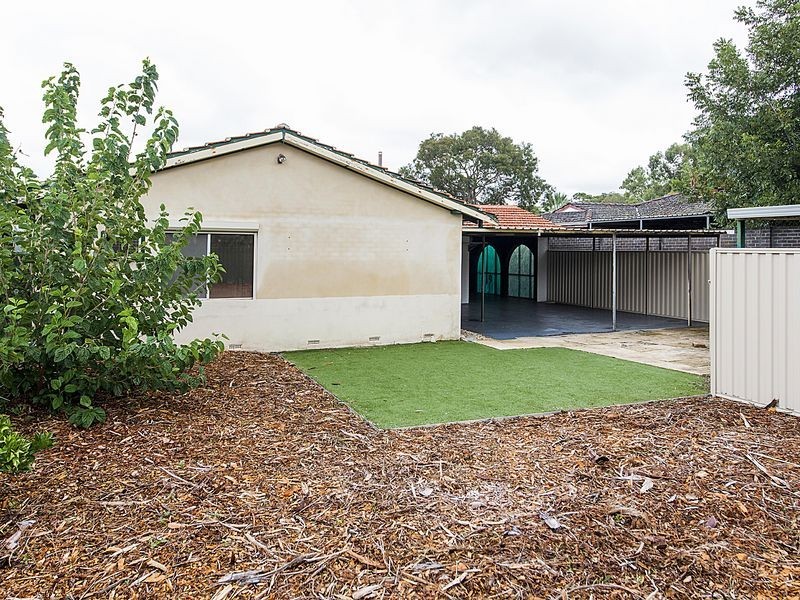 36 Holling Street, Maddington WA 6109