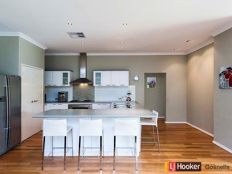 12 Banda Blvd, Canning Vale WA 6155