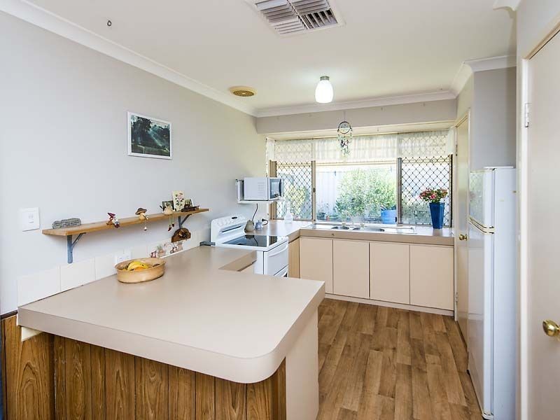 11 Lutz Court, Gosnells WA 6110