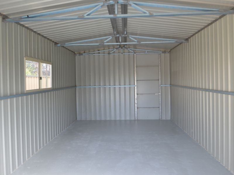 33 Peet Street, Harvey WA 6220