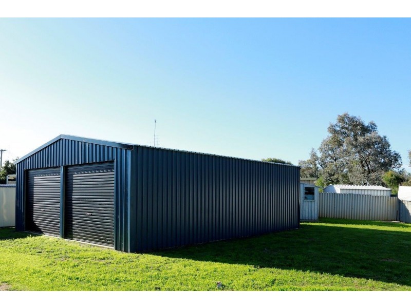 4 Funston Court, Harvey WA 6220