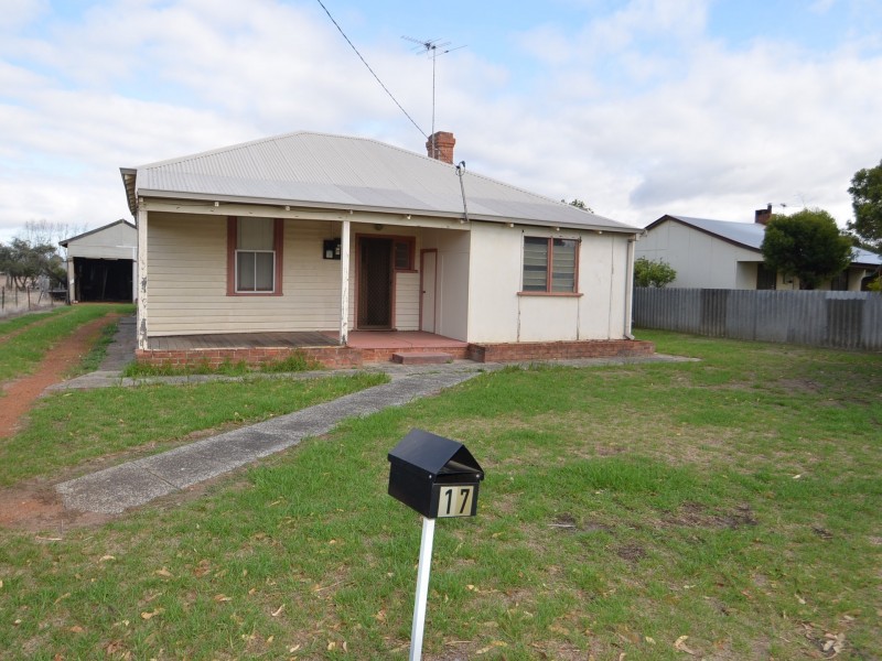 17 Third, Harvey WA 6220