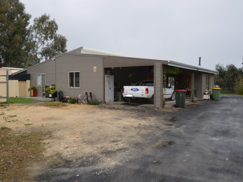 132 Wilson Road, Cookernup WA 6220
