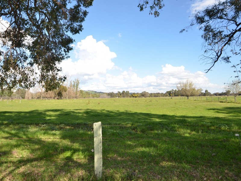 Lot 104 Herbert Road, Harvey WA 6220