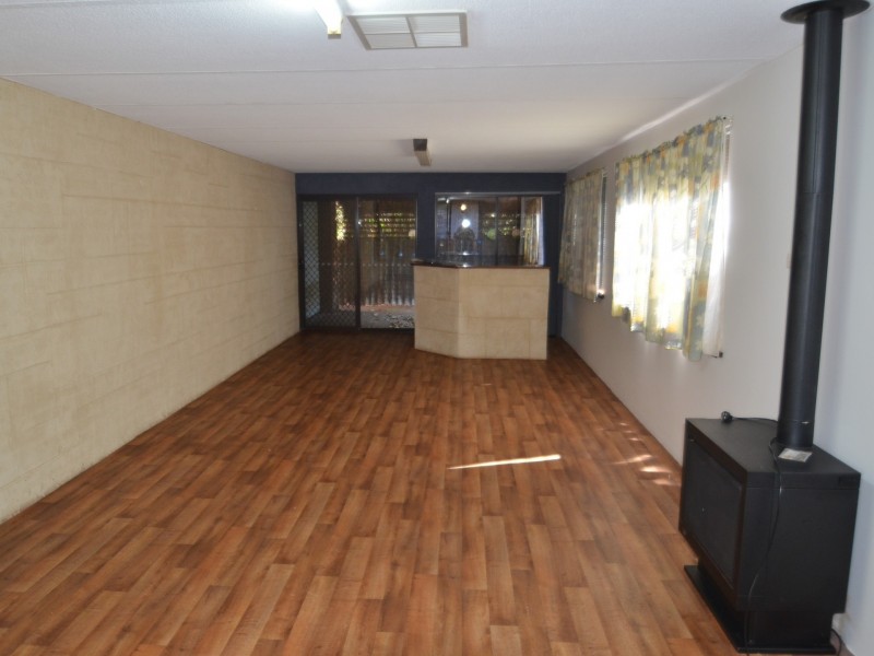 7 Young Street, Harvey WA 6220