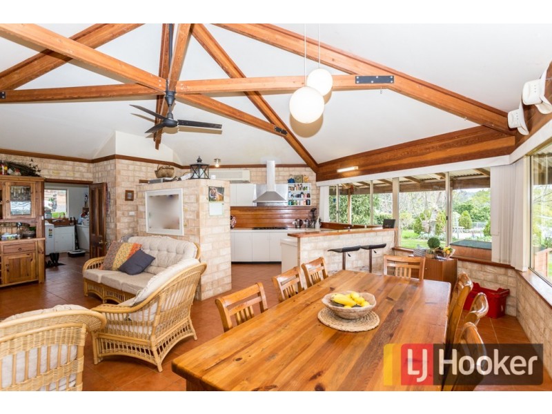 328 Harvey Quindanning Road, Harvey WA 6220