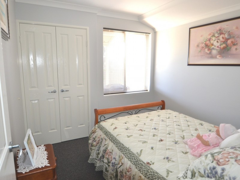 Unit 4/16 Jacobs Drive, Harvey WA 6220