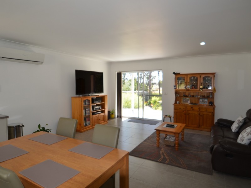 203 Thornton Drive, Uduc WA 6220