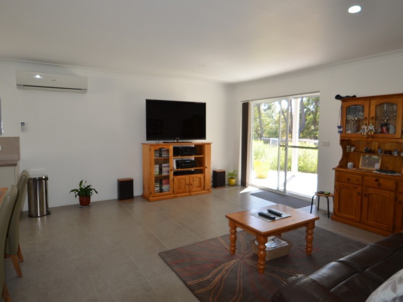 203 Thornton Drive, Uduc WA 6220