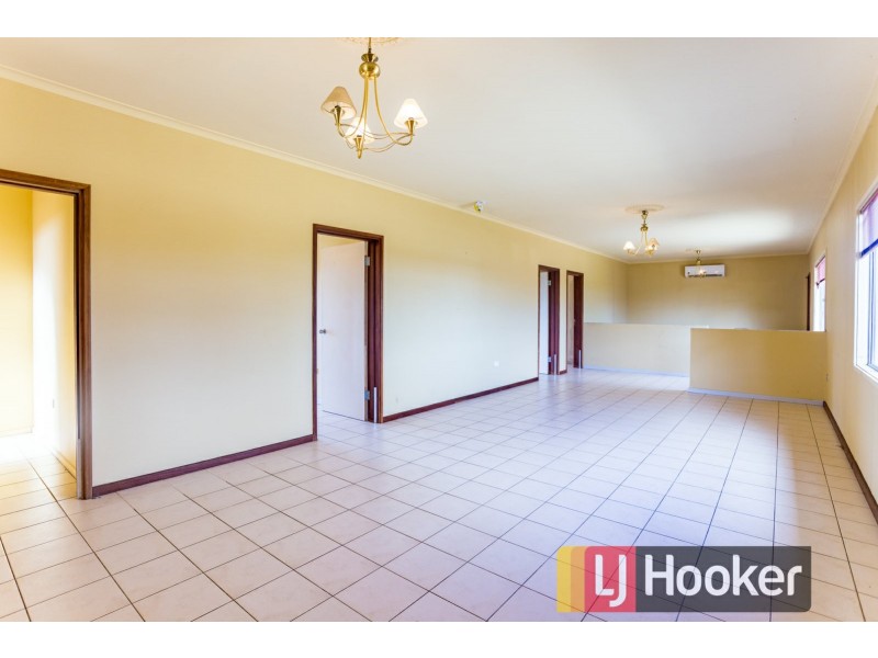 42 Roberts Road, Hamel WA 6215