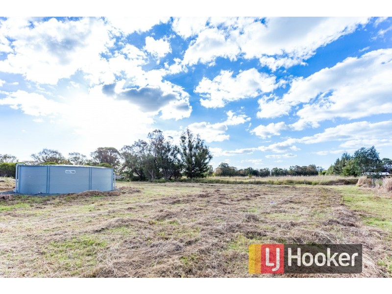 42 Roberts Road, Hamel WA 6215