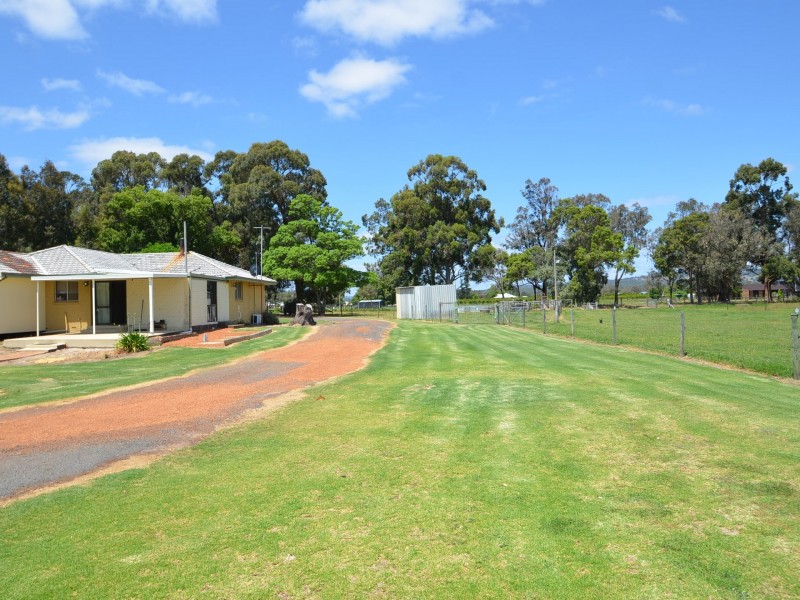 59 Fifth Street, Harvey WA 6220