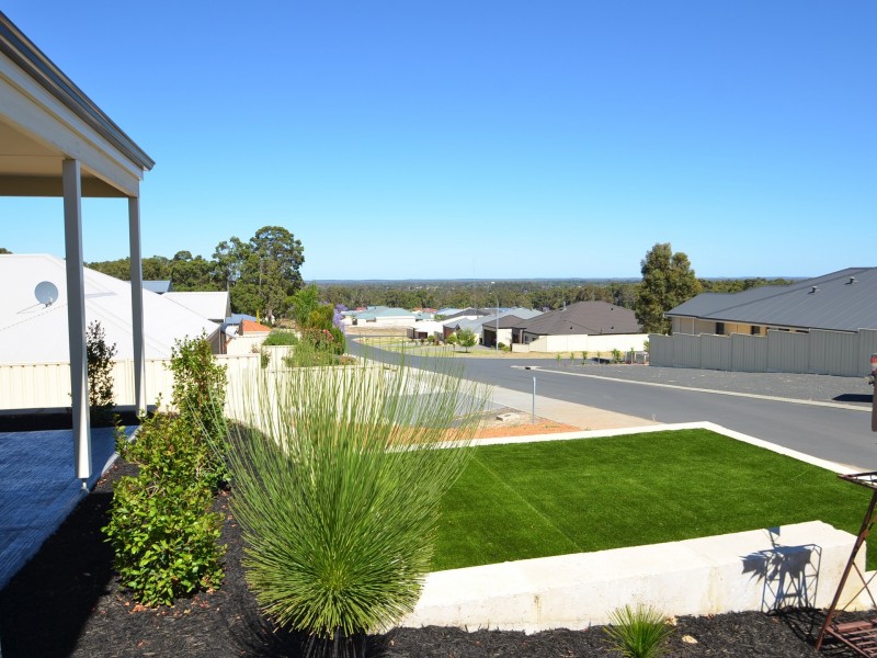 38 Butcherbird Road, Harvey WA 6220