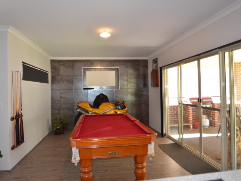 38 Butcherbird Road, Harvey WA 6220