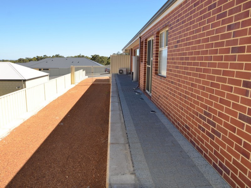 38 Butcherbird Road, Harvey WA 6220