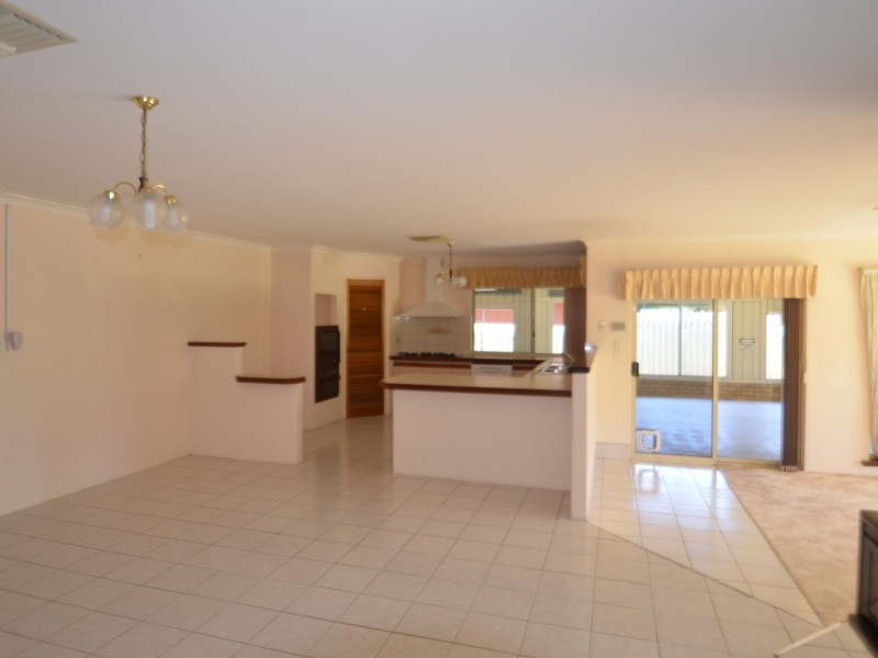 10 Minella Road, Harvey WA 6220