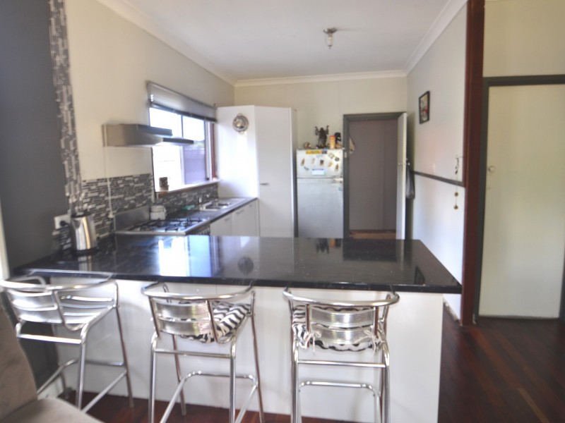 18 Palmer Street, Harvey WA 6220