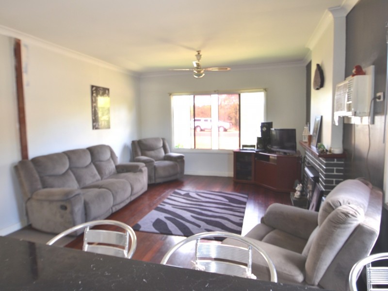 18 Palmer Street, Harvey WA 6220