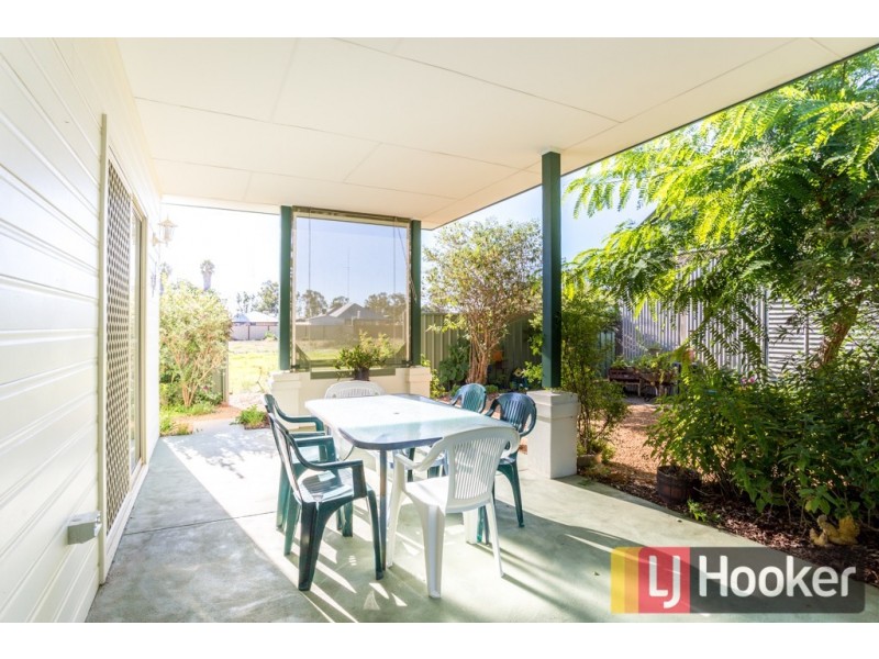 22 Centennial Avenue, Harvey WA 6220