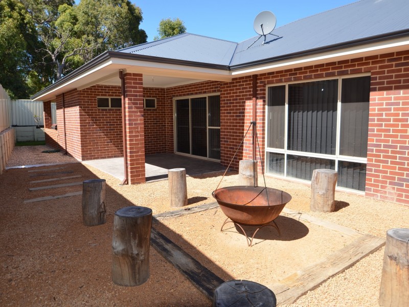 38 Butcherbird Road, Harvey WA 6220