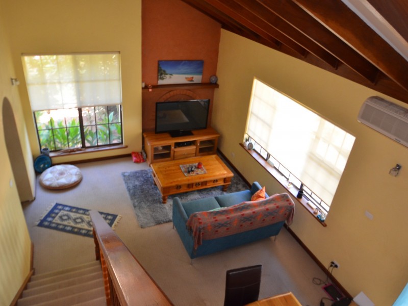 1 Hillside Road, Harvey WA 6220