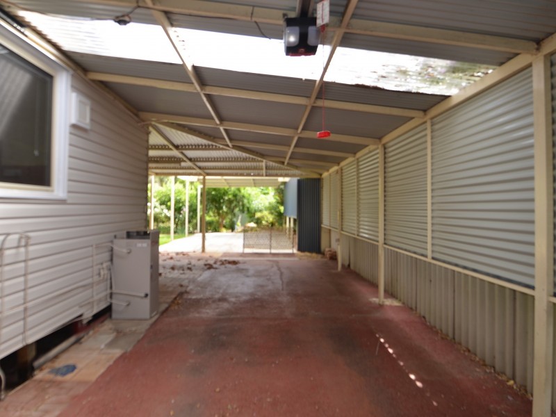 13 Merriedale Crescent, Harvey WA 6220