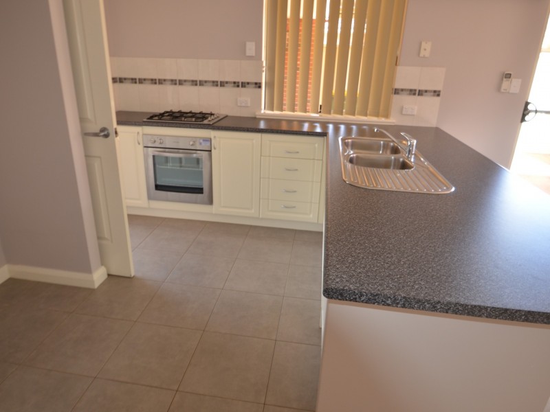 Unit 1/172 Uduc Road, Harvey WA 6220