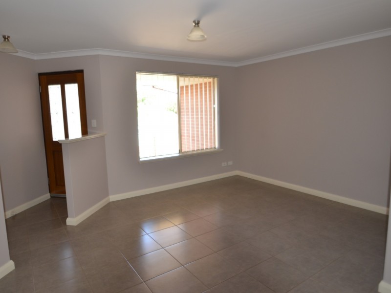 Unit 1/172 Uduc Road, Harvey WA 6220