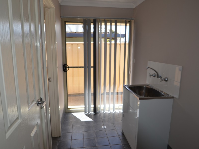 Unit 1/172 Uduc Road, Harvey WA 6220