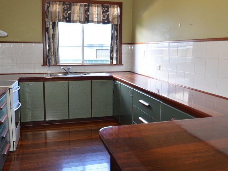 24 Harper Street, Harvey WA 6220