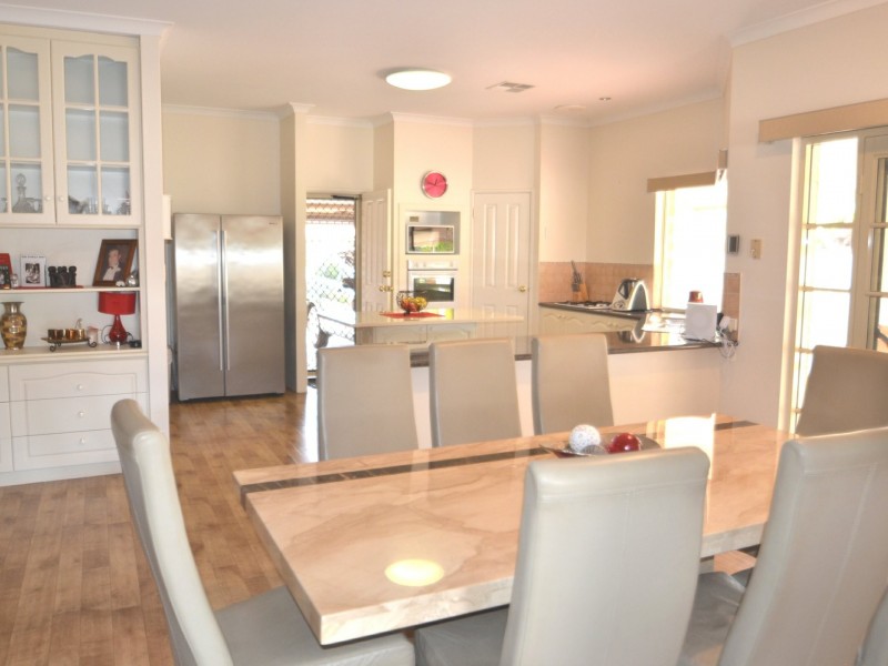 48 Third Street, Harvey WA 6220