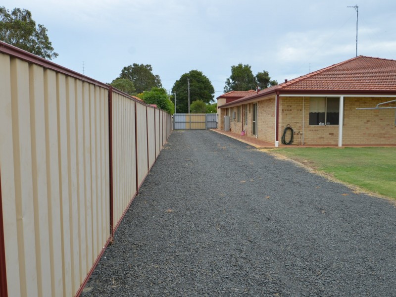 48 Third Street, Harvey WA 6220