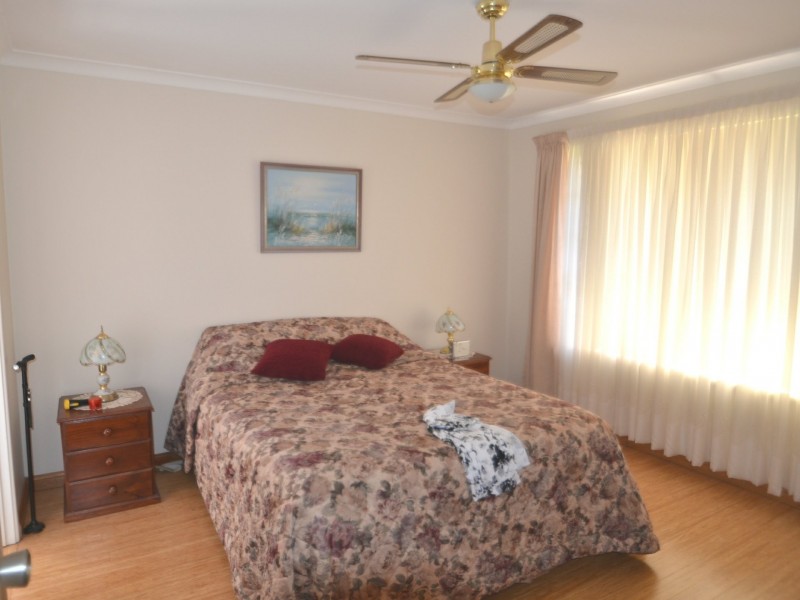3 Baker Street, Harvey WA 6220