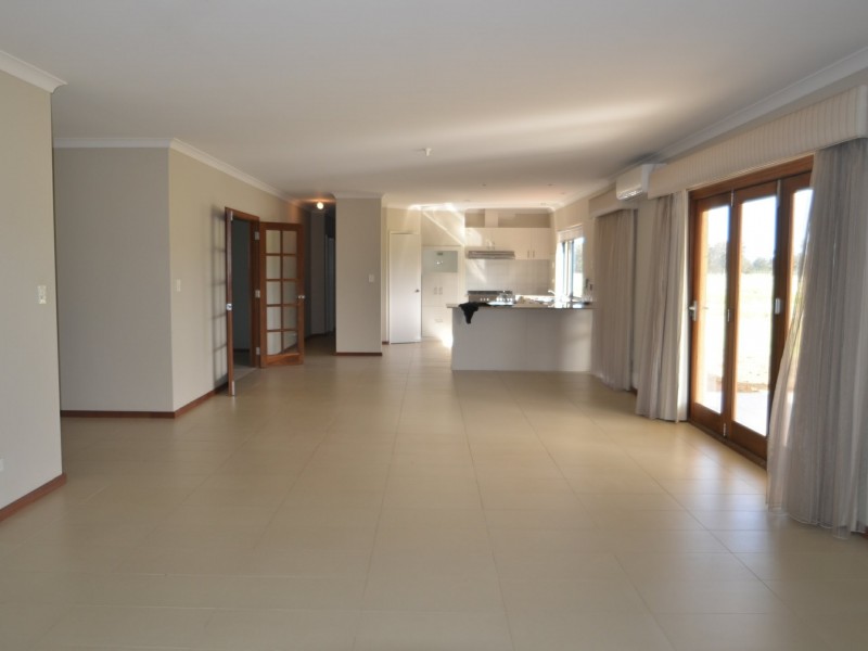 227 Fifth Street, Harvey WA 6220