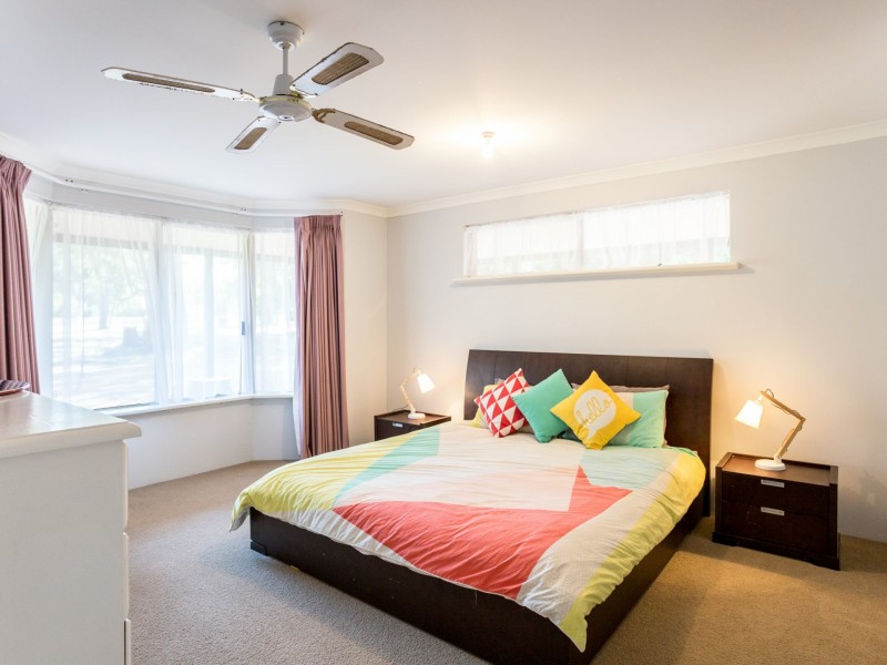 6 Kookaburra Close, Myalup WA 6220
