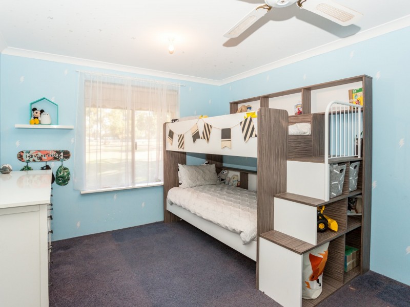 6 Kookaburra Close, Myalup WA 6220