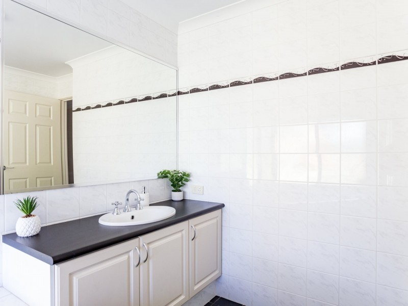 6 Kookaburra Close, Myalup WA 6220