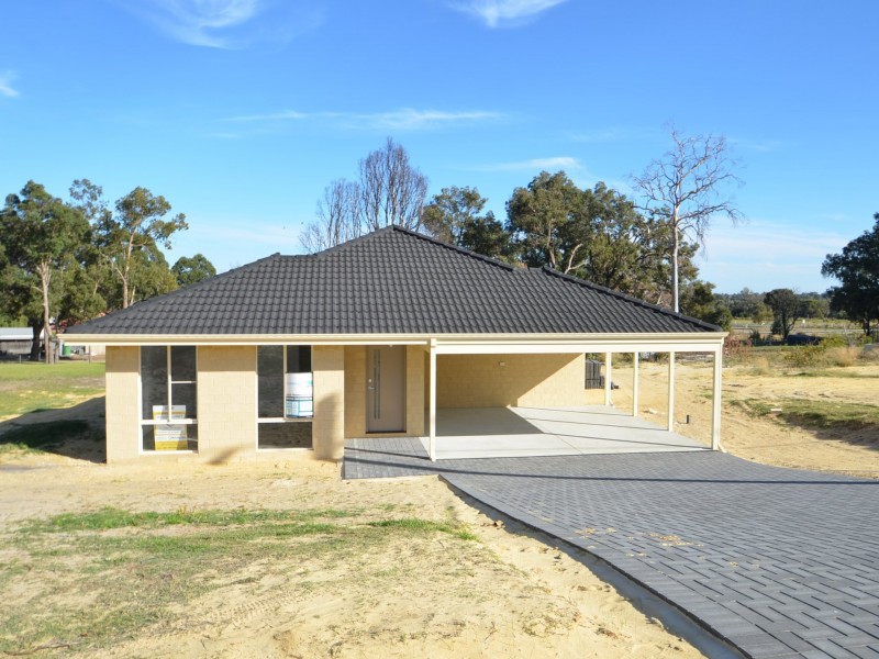 13 Barrington Knight Road, Yarloop WA 6218