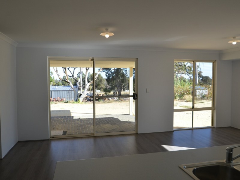 13 Barrington Knight Road, Yarloop WA 6218