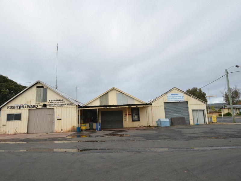 18 Harper Street, Harvey WA 6220