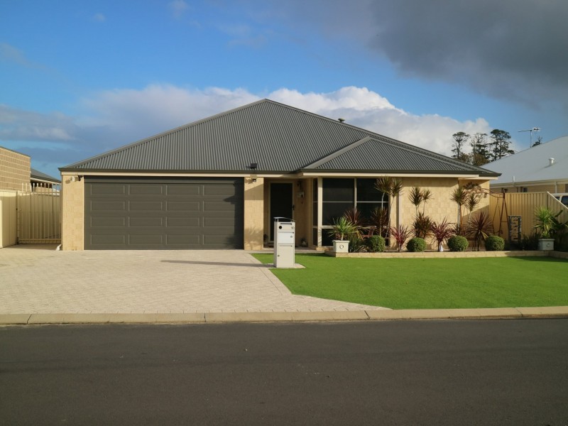 10 Raneri Avenue, Harvey WA 6220